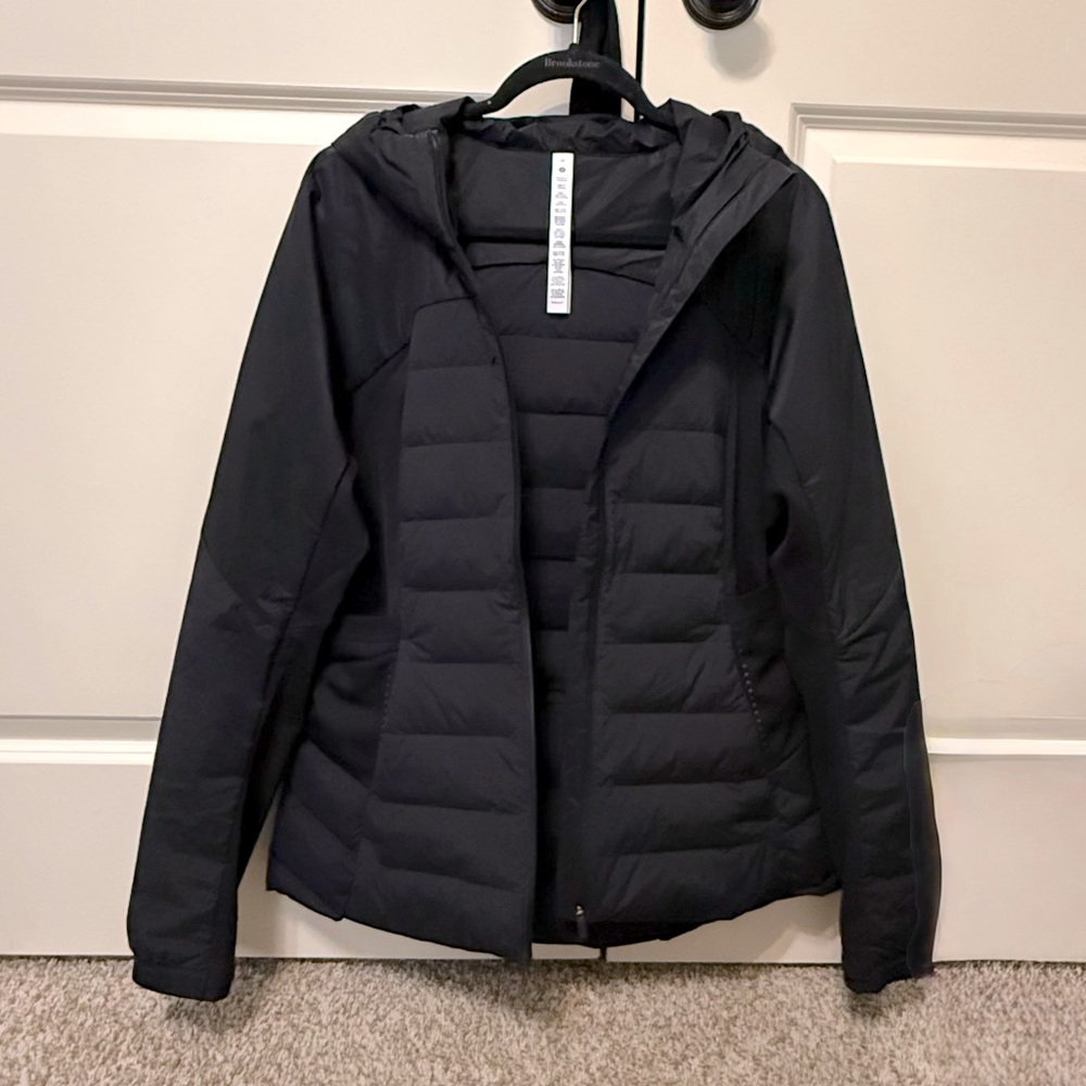 LIKE NEW Lululemon size 12 Down For It All Jacket